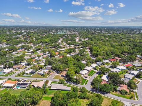 Single Family Residence in SEMINOLE FL 12020 66TH AVENUE 75.jpg