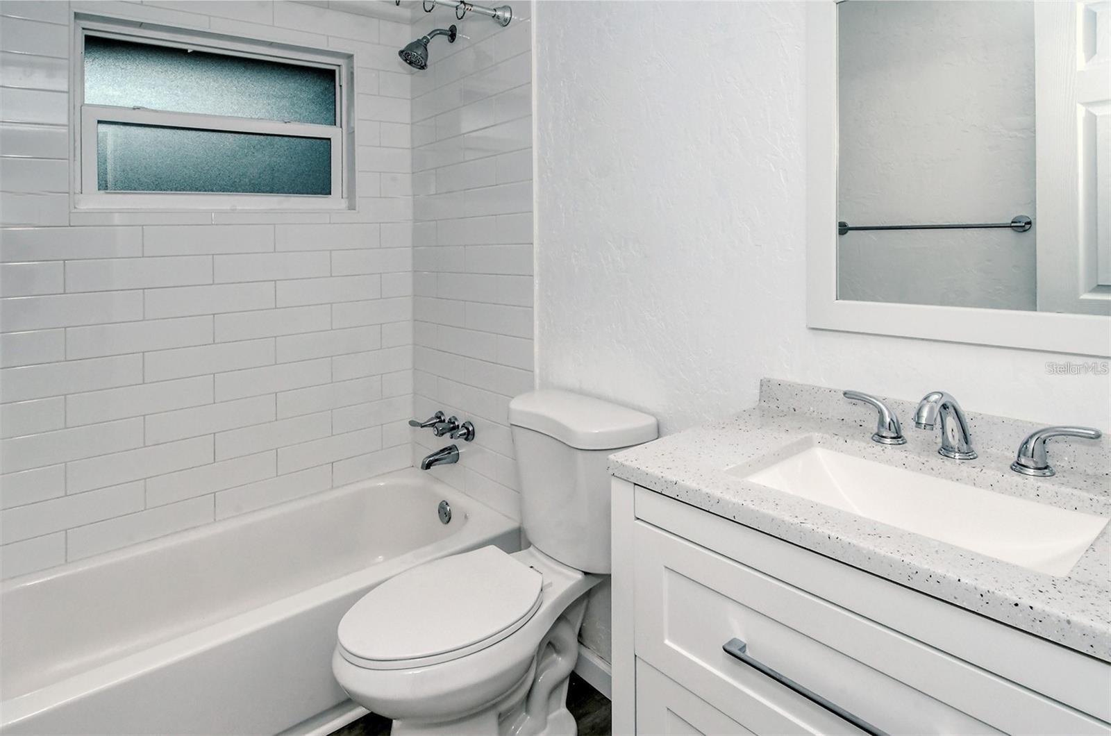 LILLYS SUB - Residential Lease