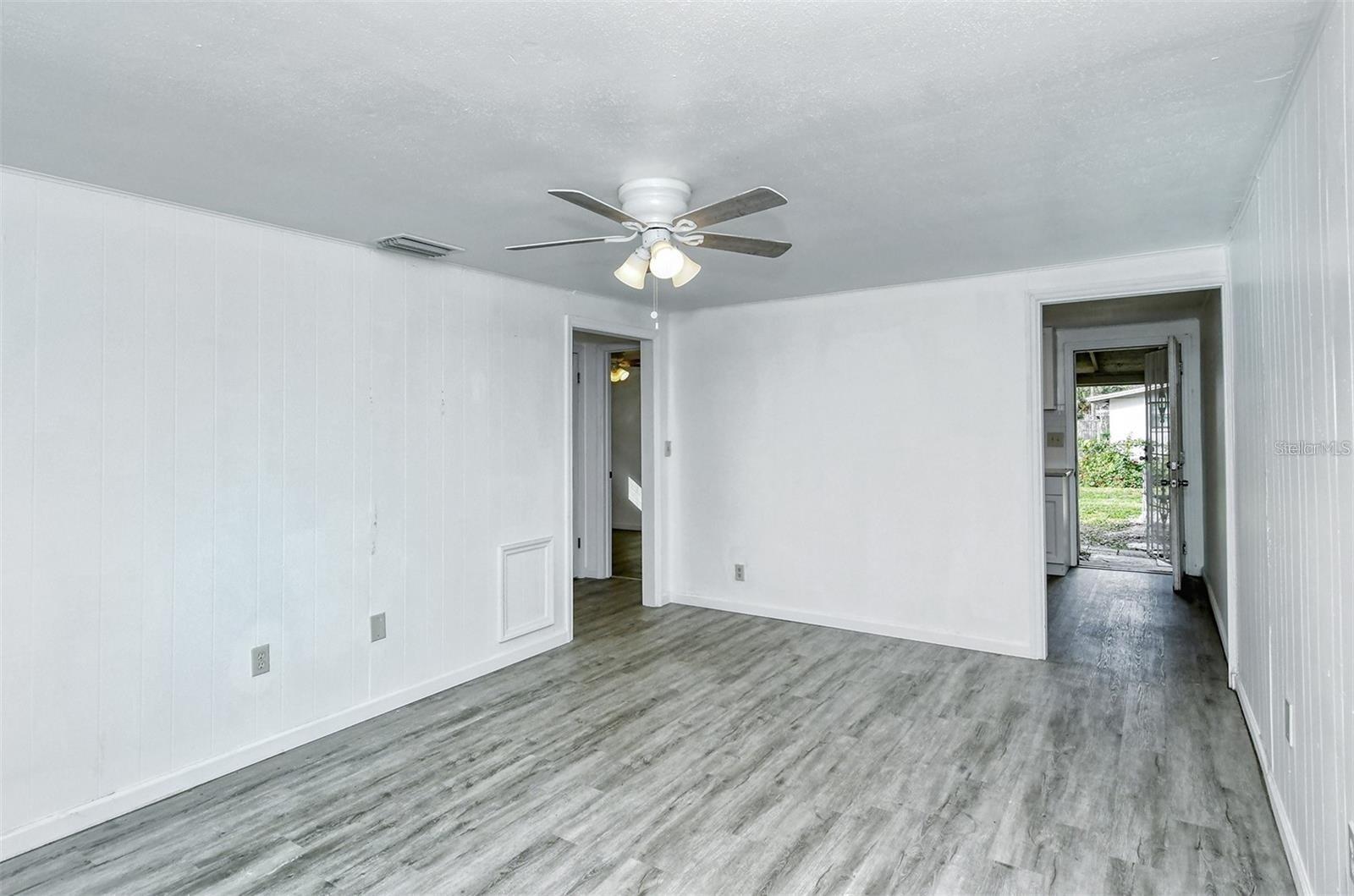 LILLYS SUB - Residential Lease