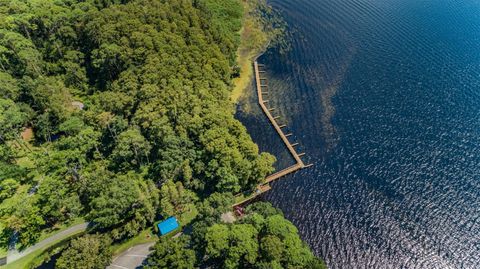 A home in PALM HARBOR