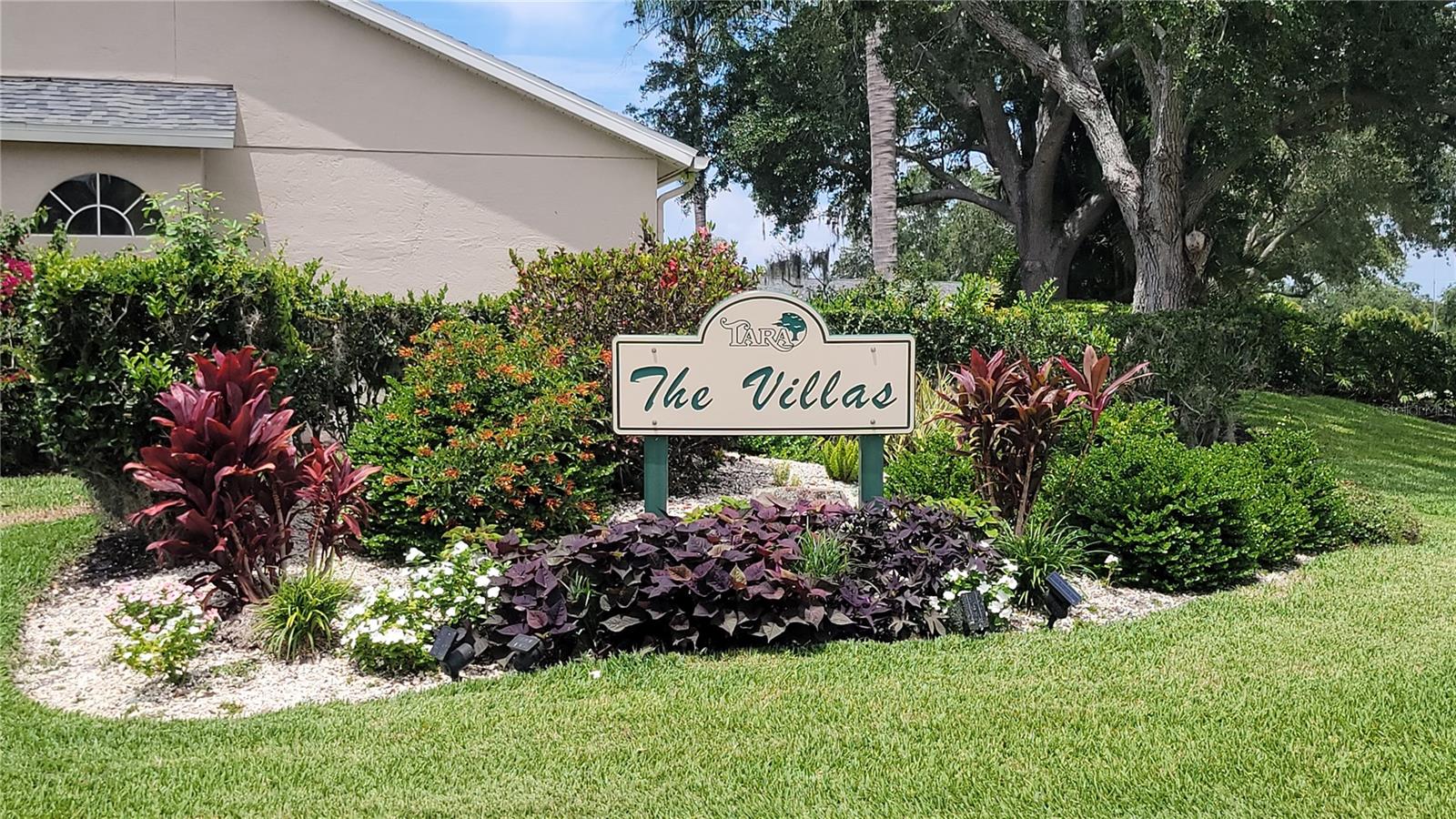 VILLAS AT TARA - Residential