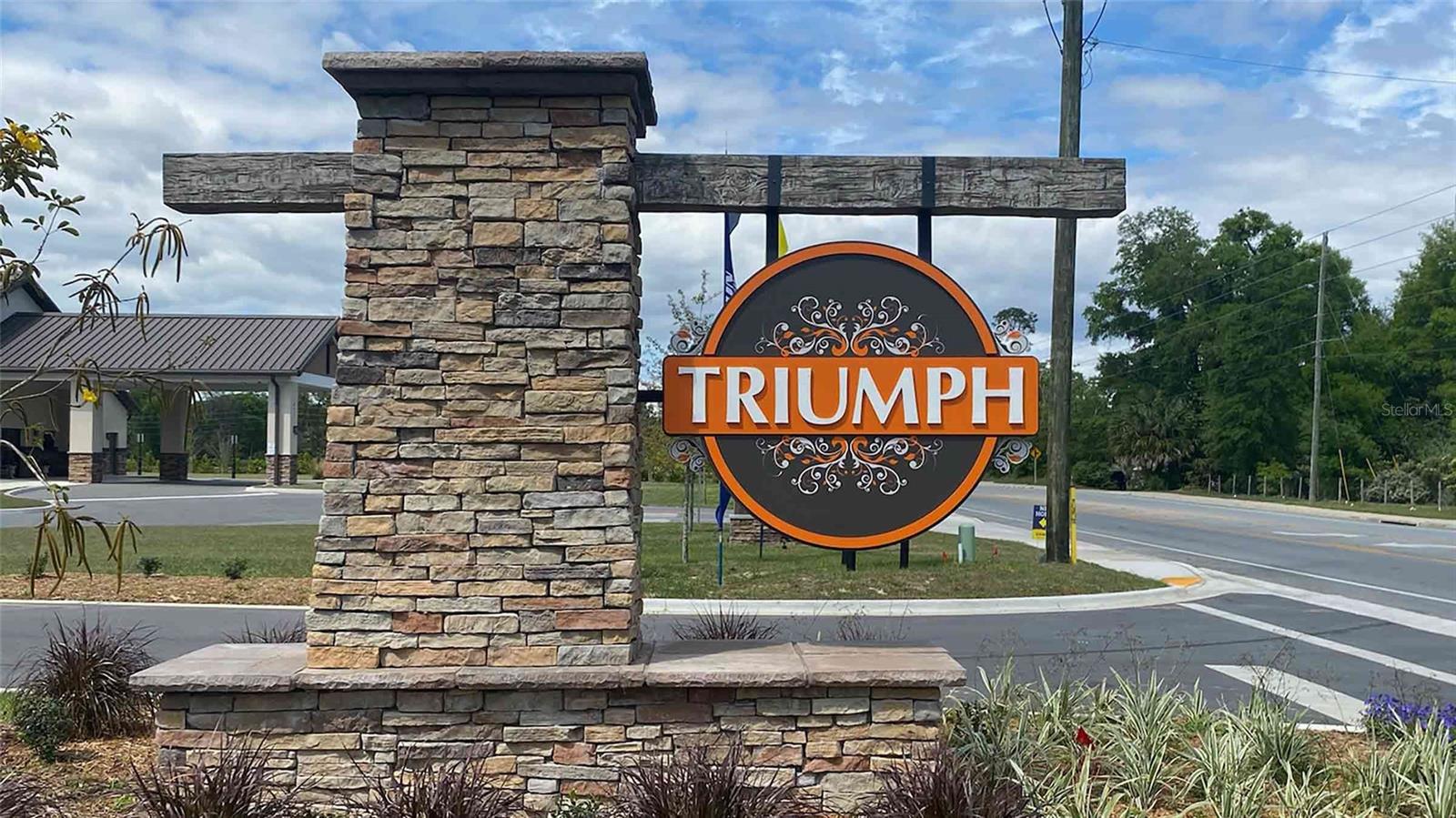 TRIUMPH SOUTH - Residential