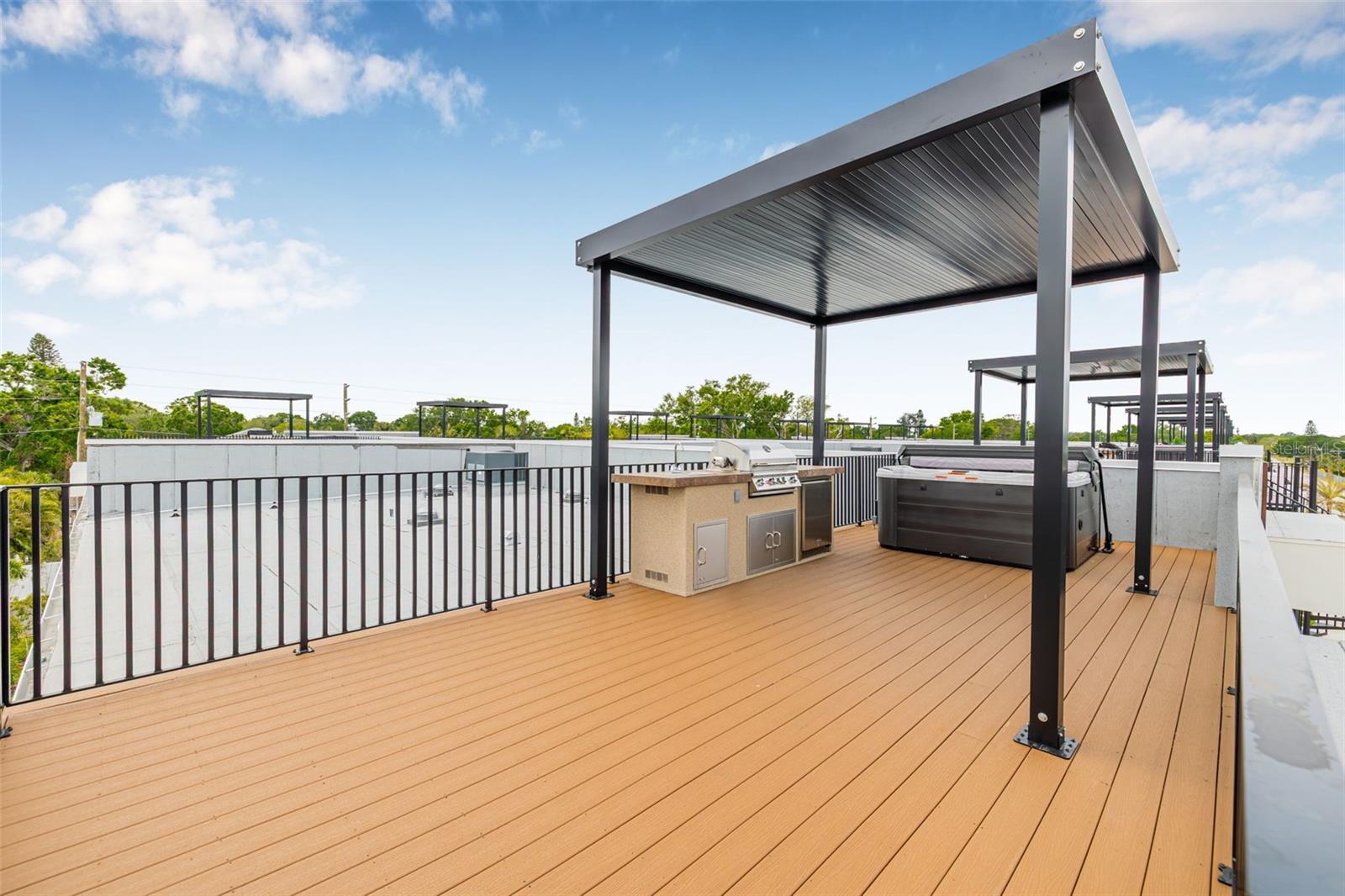 TERRACES AT 87TH TOWNHOMES PHASE I LOT 4 - Residential