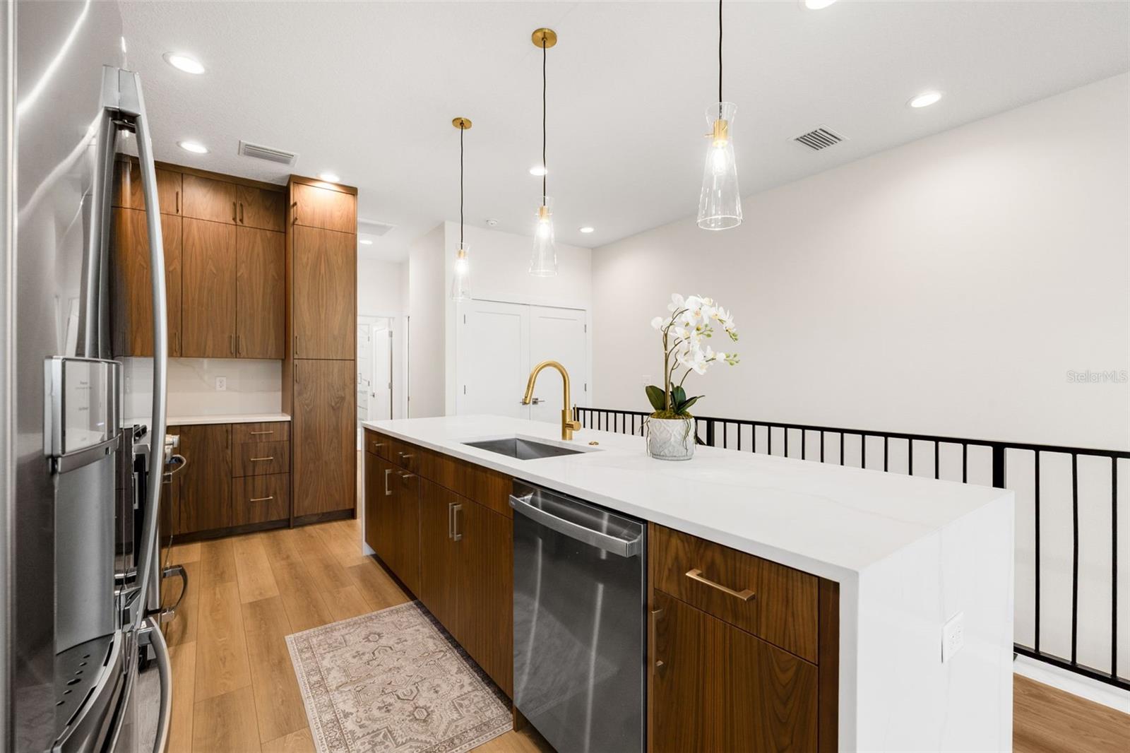 TERRACES AT 87TH TOWNHOMES PHASE I LOT 4 - Residential