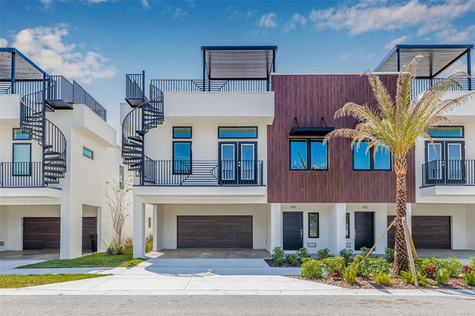 TERRACES AT 87TH TOWNHOMES PHASE I LOT 4 - Residential