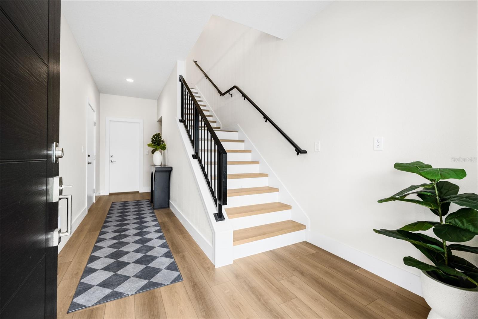 TERRACES AT 87TH TOWNHOMES PHASE I LOT 4 - Residential