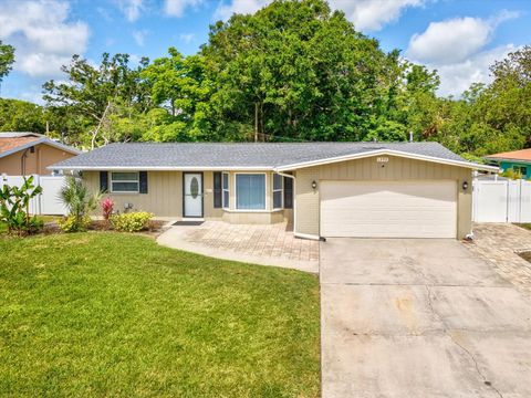 Photo of 1390 S Hillcrest Avenue, Clearwater, FL 33756 (MLS # TB8375760) Photo of 1390 S Hillcrest Avenue, Clearwater, FL 33756 (MLS # TB8375760)