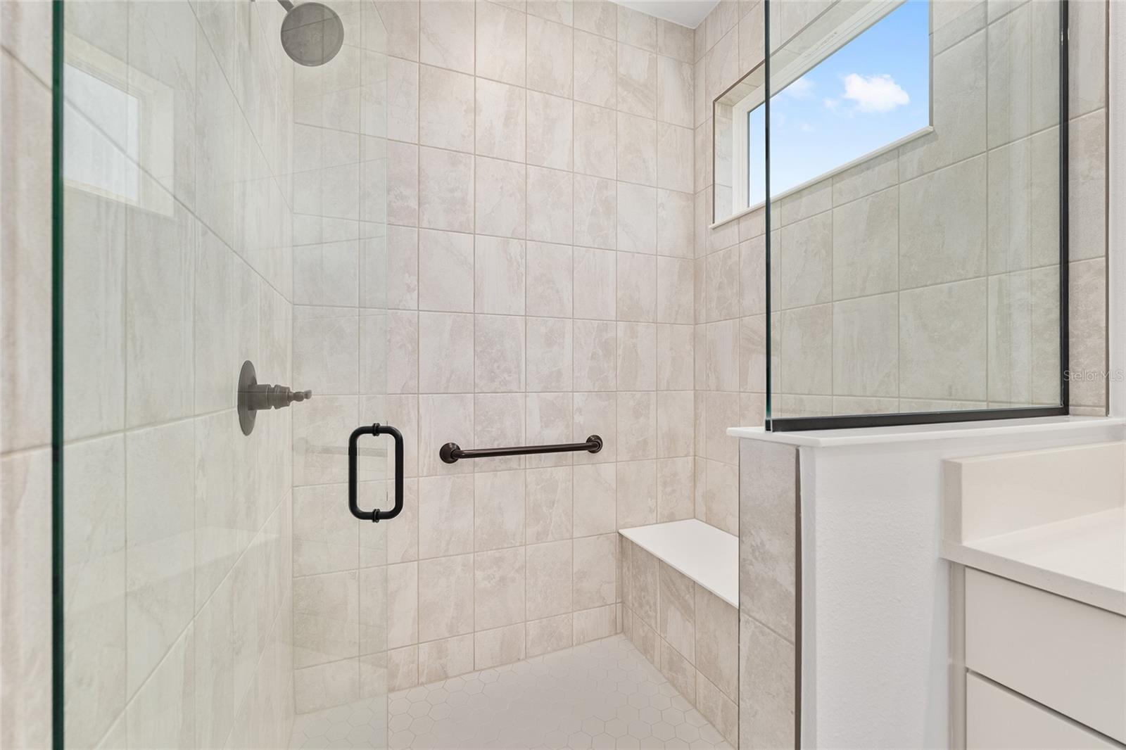 ON TOP OF THE WORLD - Residential