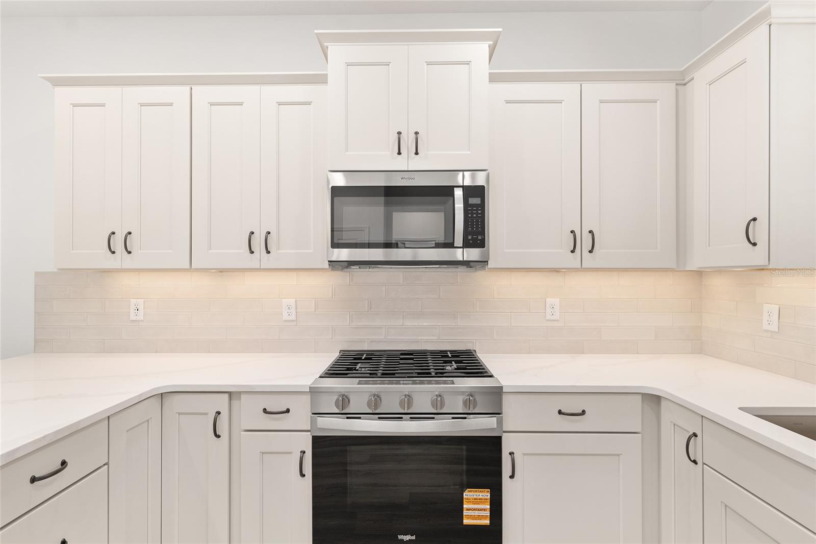 ON TOP OF THE WORLD - Residential