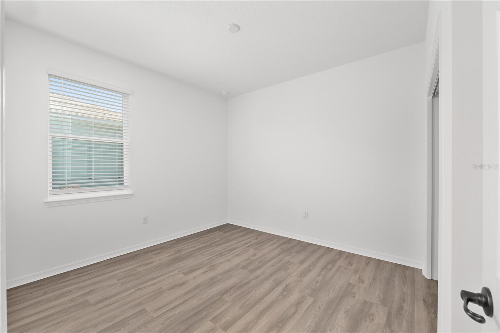 ON TOP OF THE WORLD - Residential