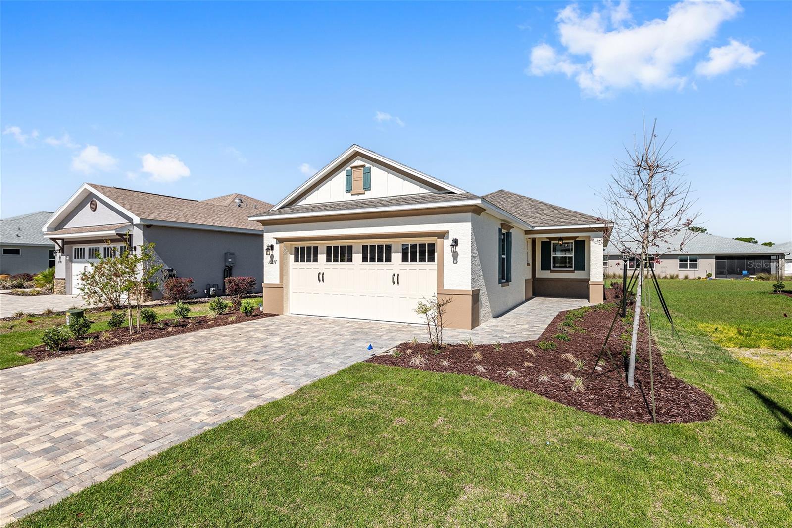 ON TOP OF THE WORLD - Residential