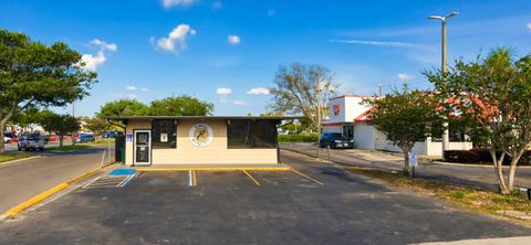 Photo of Neptune Beach, FL 32266 (MLS # O6398879)