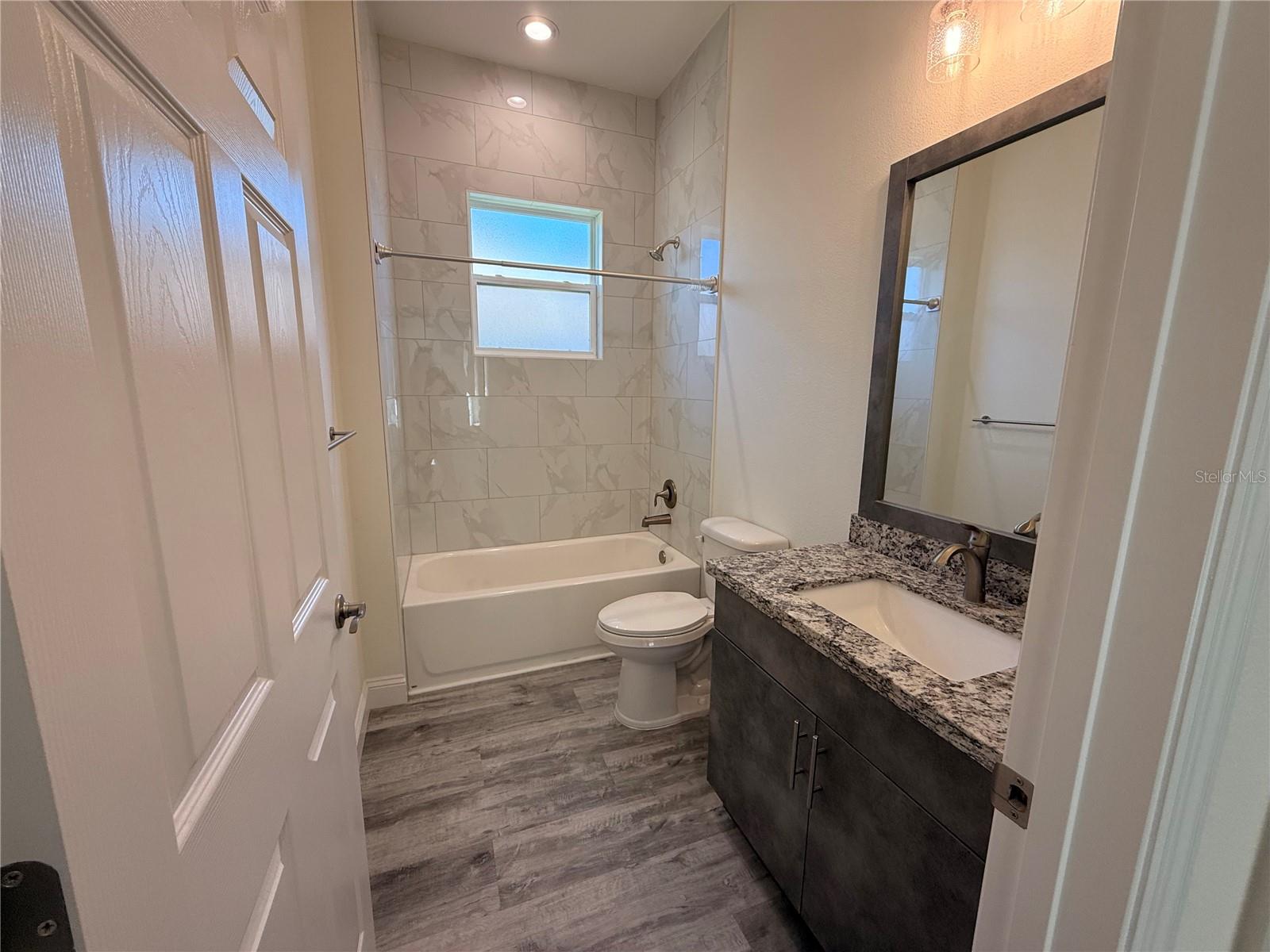 PALM COAST SEC 32 - Residential Lease