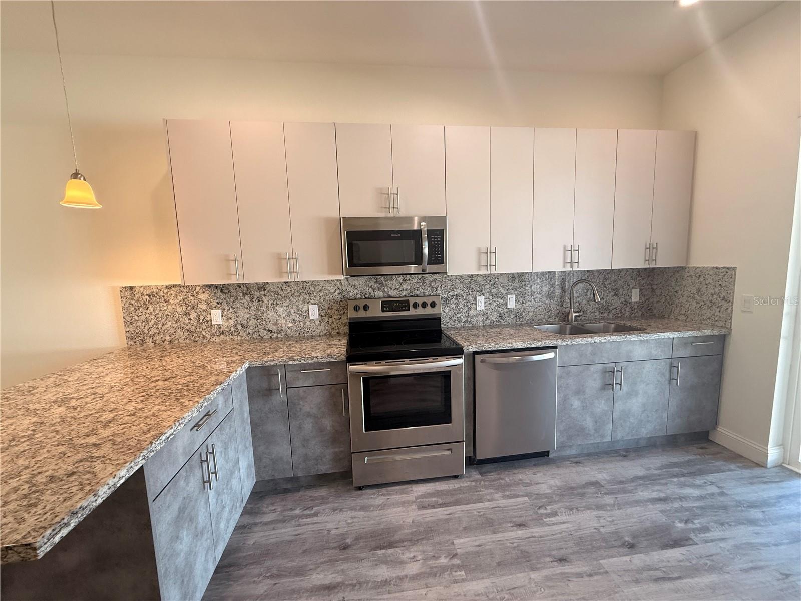 PALM COAST SEC 32 - Residential Lease