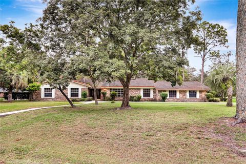 A home in LONGWOOD