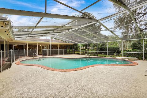 A home in LONGWOOD