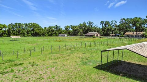 Tiny photo for 20540 SW 5th Place, Dunnellon, FL 34431 (MLS # OM725007)