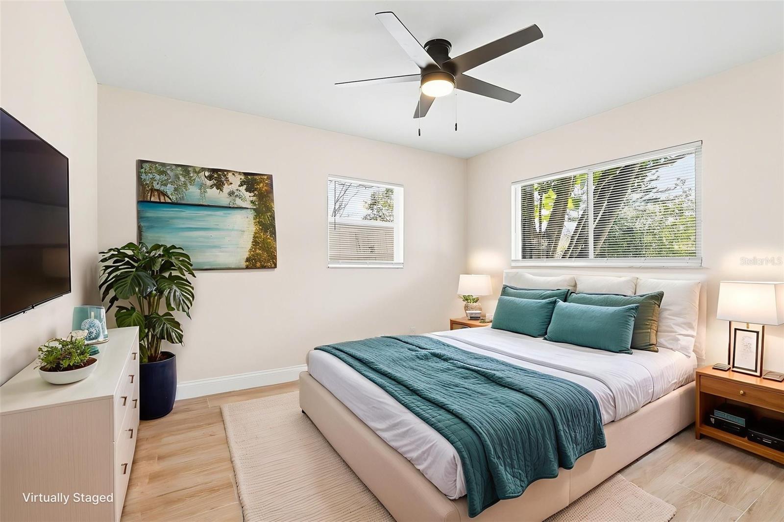 KENSINGTON PARK - Residential