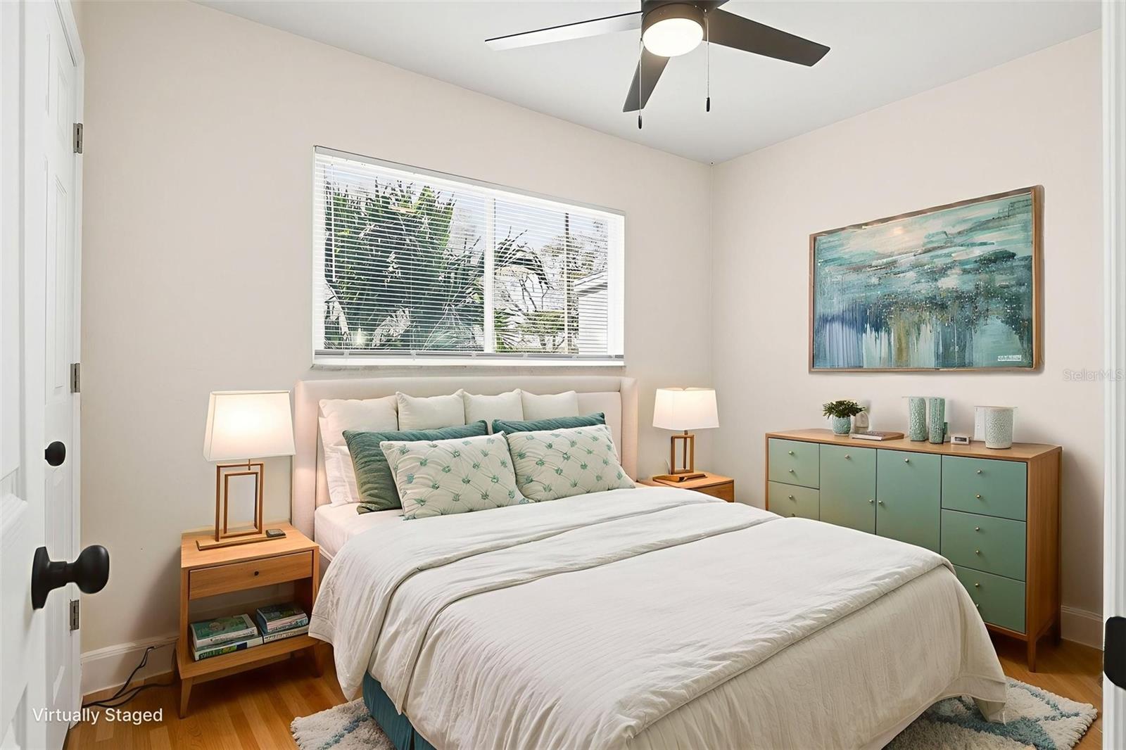 KENSINGTON PARK - Residential