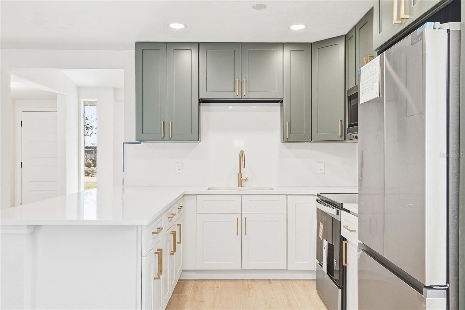 KENSINGTON PARK - Residential