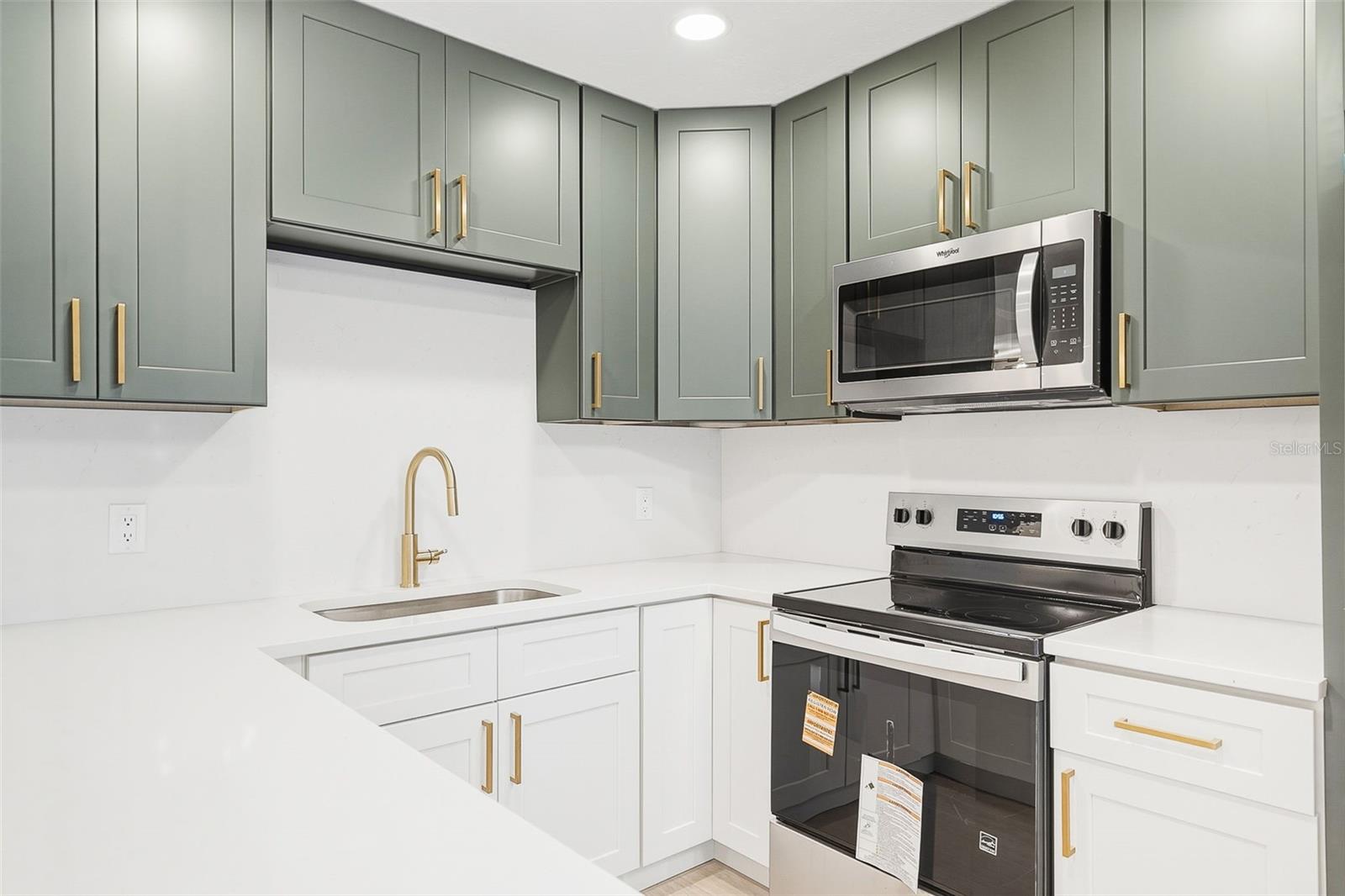 KENSINGTON PARK - Residential