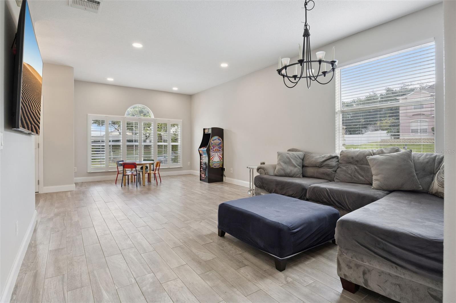 HIGHLANDER ESTATES - Residential
