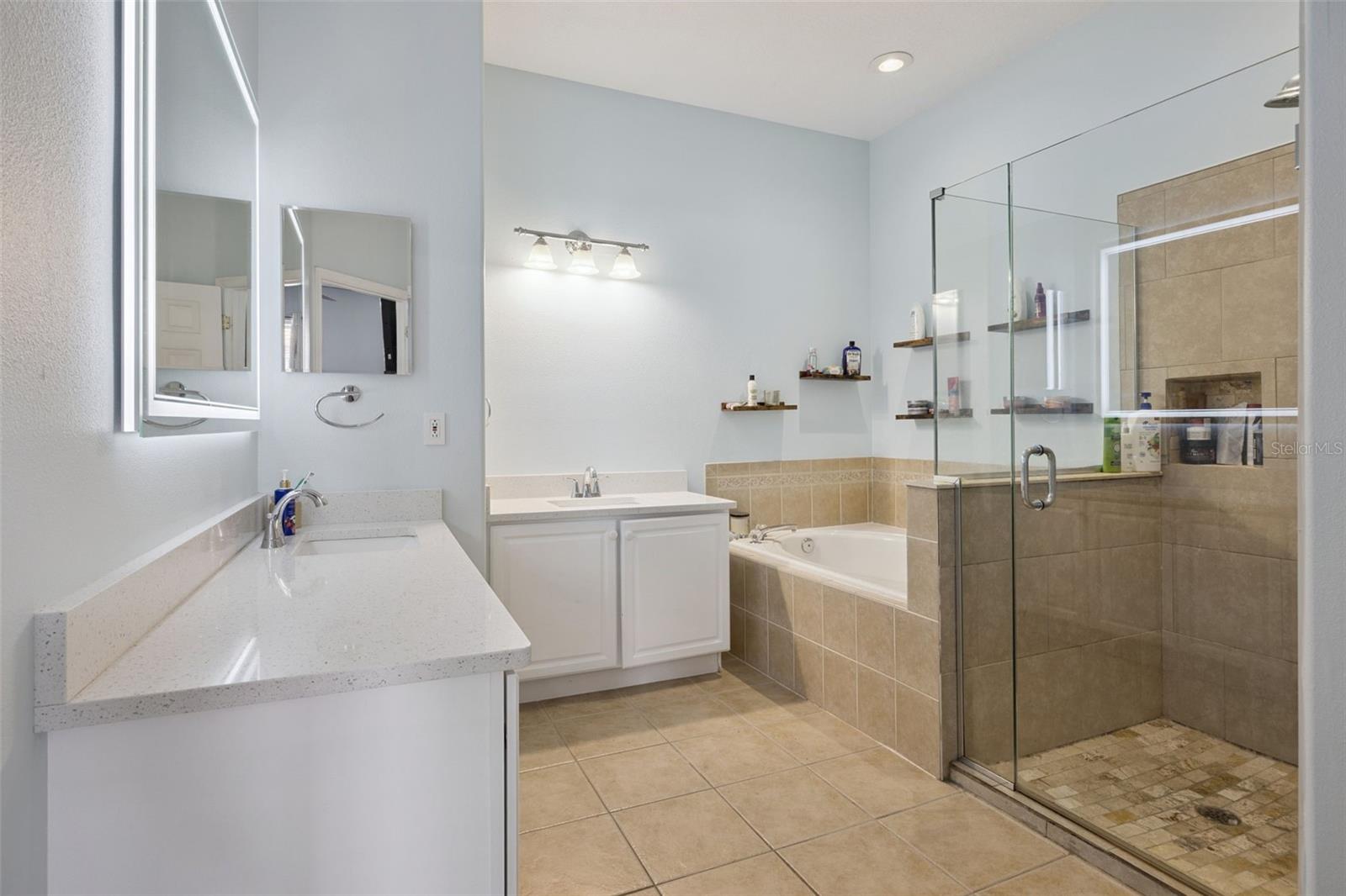 HIGHLANDER ESTATES - Residential