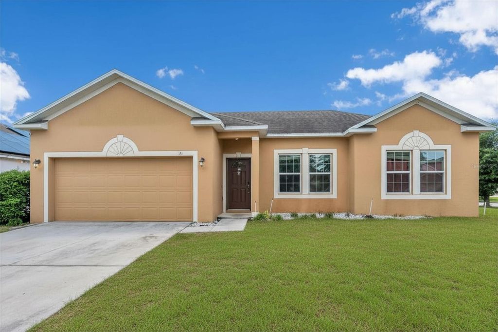Photo of 318 Gladesdale Street, Haines City, FL 33844 (MLS # S5147965)