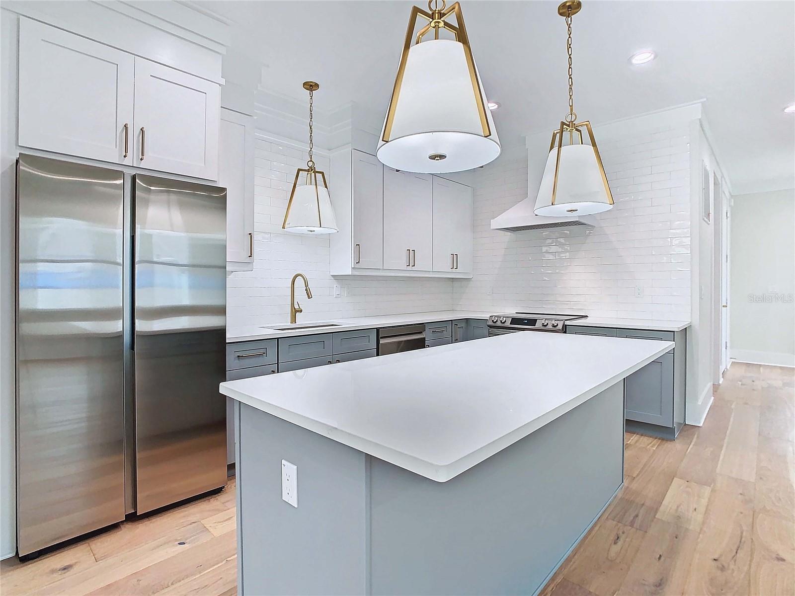 AVON HEIGHTS 2 - Residential