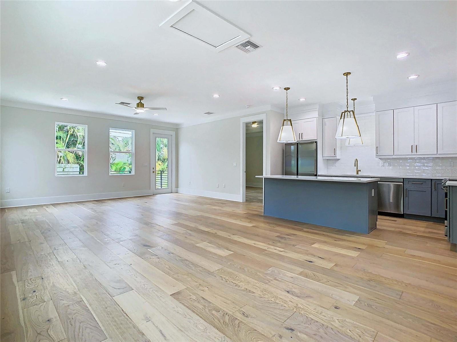 AVON HEIGHTS 2 - Residential