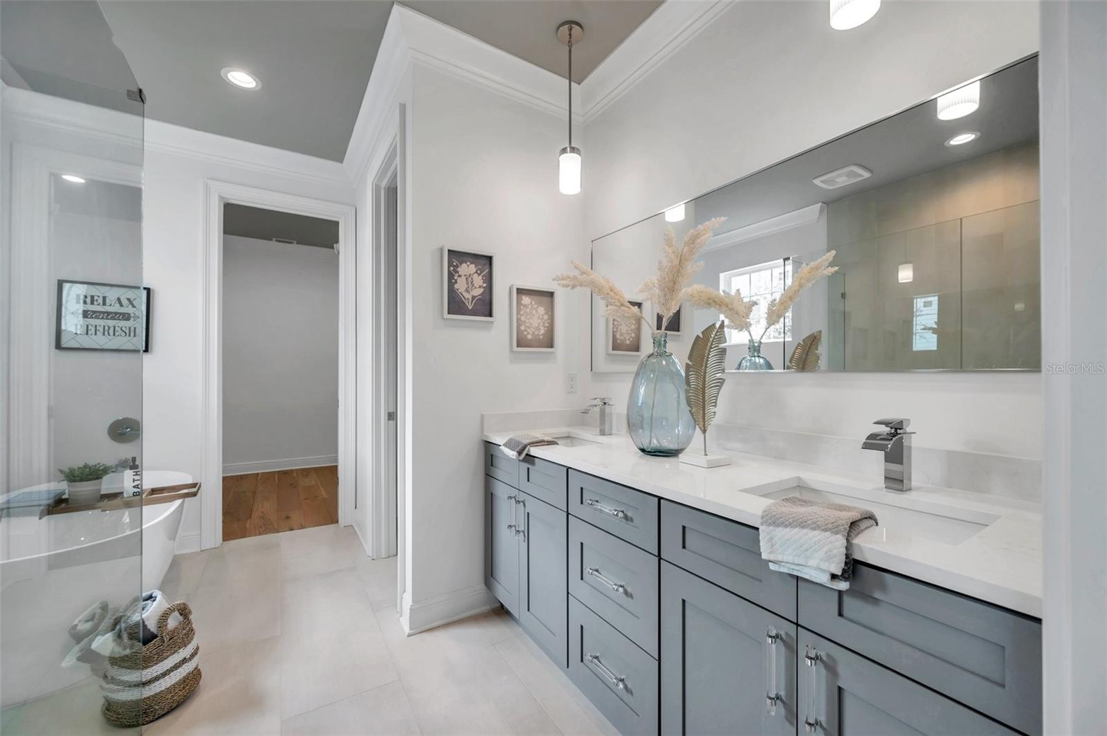 AVON HEIGHTS 2 - Residential