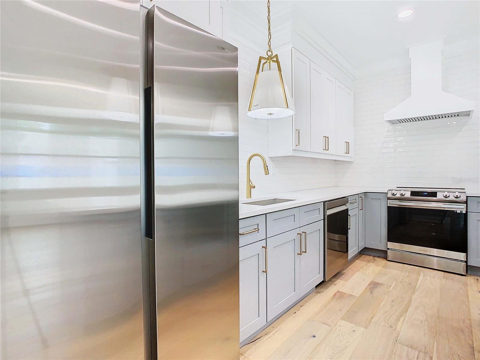 AVON HEIGHTS 2 - Residential