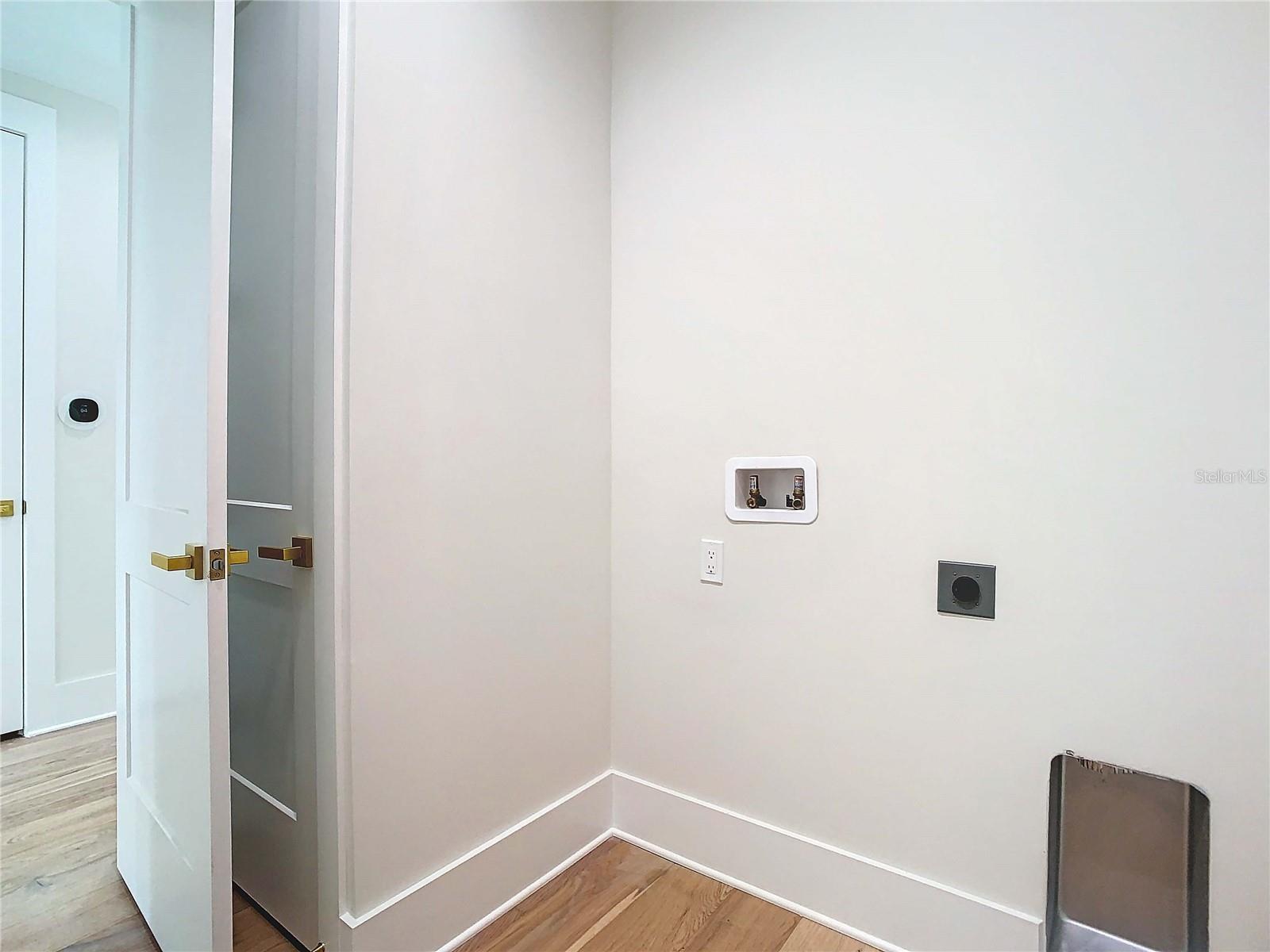 AVON HEIGHTS 2 - Residential