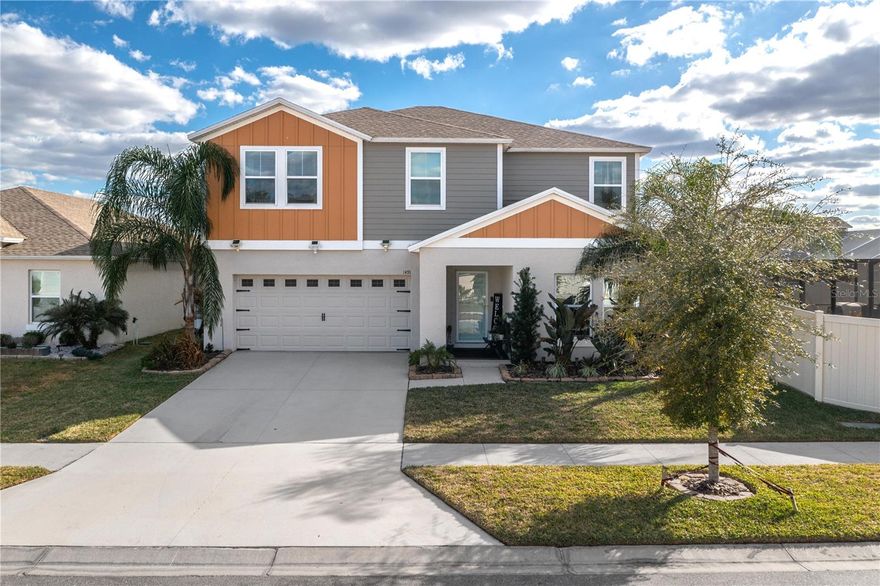 Conveniently located in the heart of Winter Haven, this 5 Bedroom 3 Bathroom home with two Flex Rooms is move in ready and close to everything loved, including: Easy commuting, Grocery Stores, Shopping, Dining, Chain of Lakes, Boat Ramps, Scenic Walking Trails, Legoland Florida Resort, and Beaches just an hour and a half away! 
Step outside to your private oasis featuring a Caged Saltwater Pool with a Safety Alarm System, perfect for peace of mind. The spacious Gazebo adds a relaxing shaded retreat for outdoor dining, lounging, or entertaining. Unique Bonus Room with a Sound Proofing wall, ideal for Recording Studios, Podcasters, Musicians, Content Creators or any Work from home professionals needing their quiet space. This home shows like new with Fresh interior paint, New Luxury Laminate flooring, Carrara porcelain tile for a sleek modern finish, Bright open concept living spaces and a Spacious Kitchen perfect for gatherings.  With this home offering flexibility for Large Families, Multi Generational living or hosting guests comfortably, it is a must see!  Schedule your showing soon!