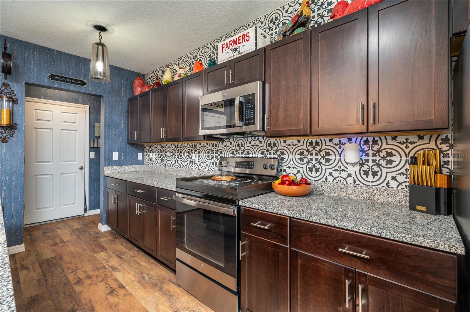 PINNACLE POINT - Residential