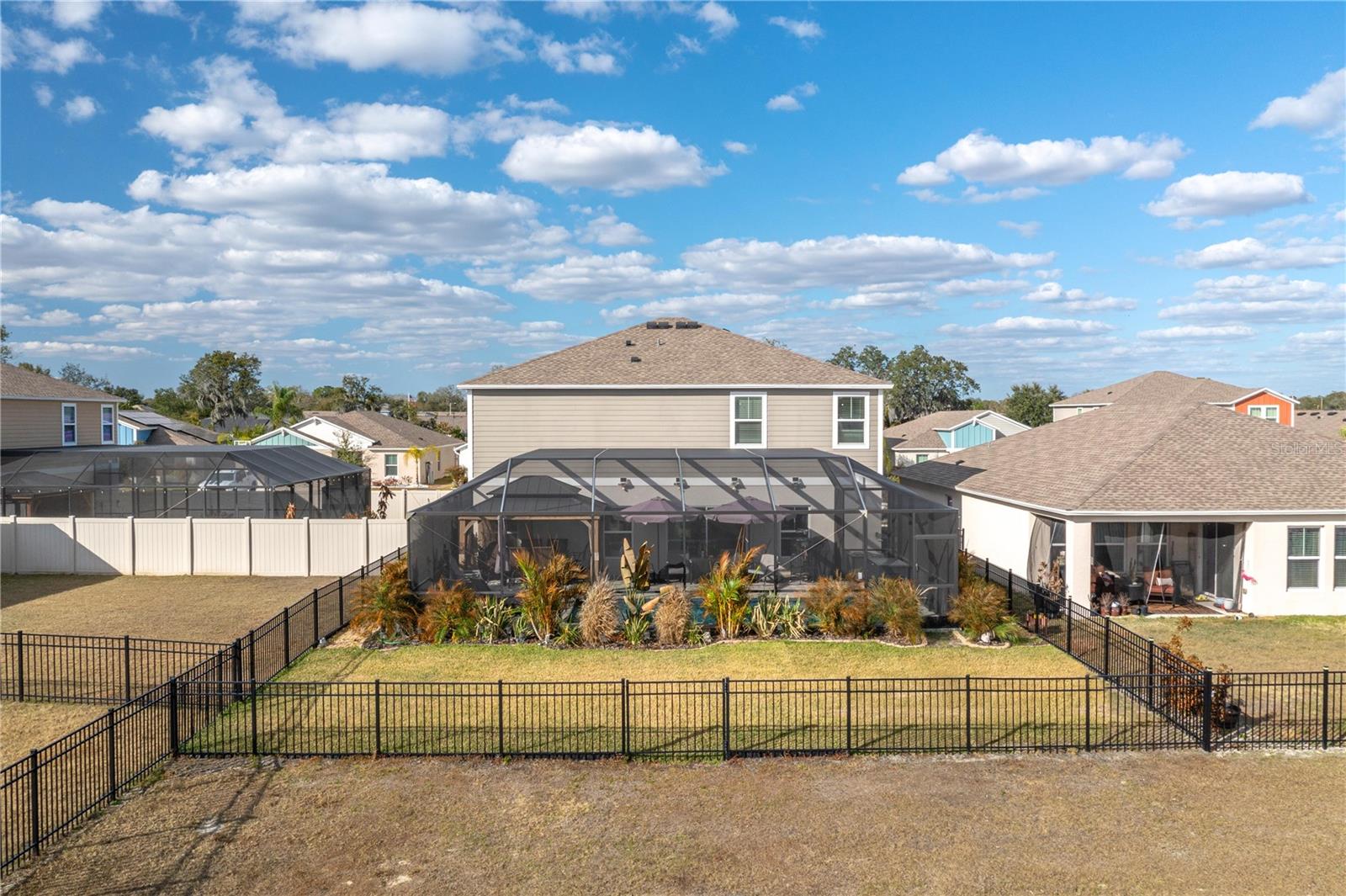 PINNACLE POINT - Residential