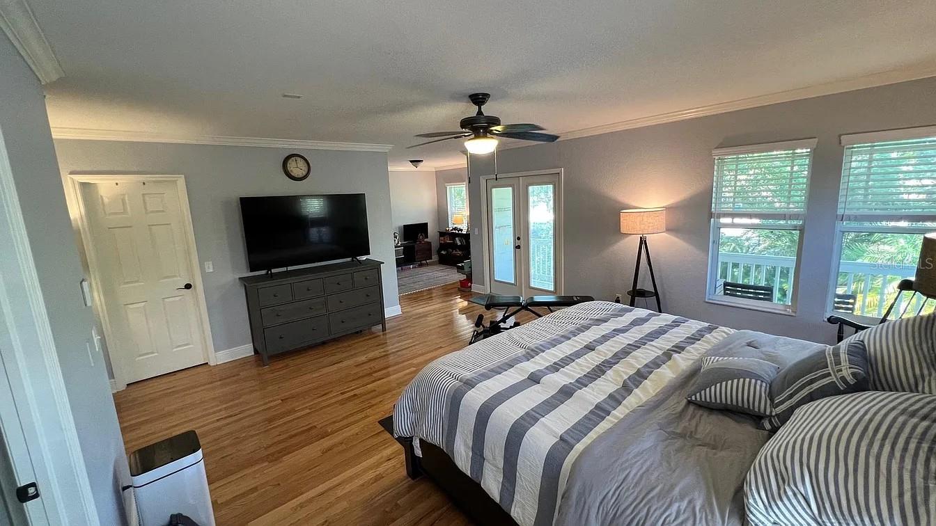 BAYSHORE TRAILS TOWNHOMES - Residential