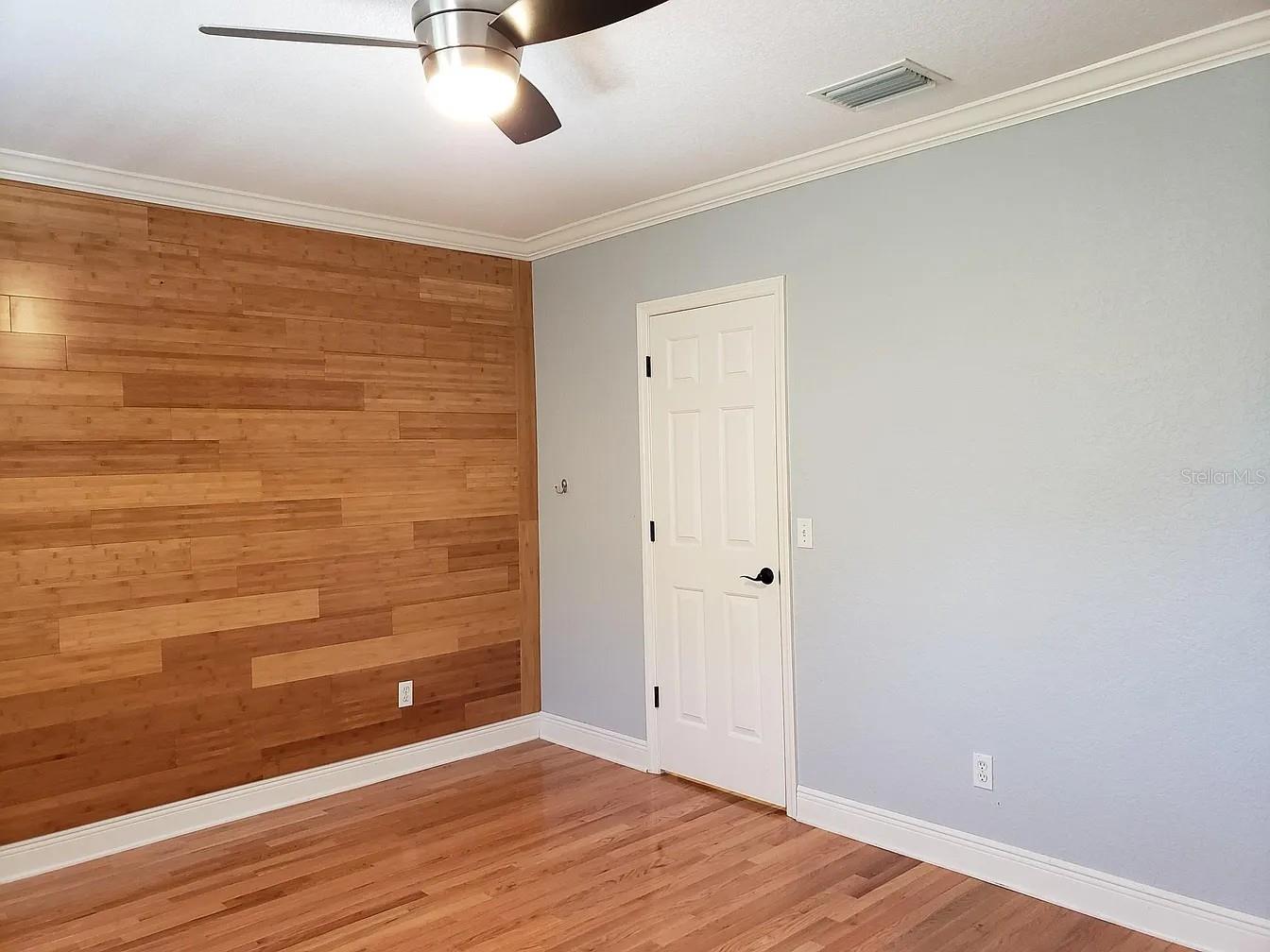 BAYSHORE TRAILS TOWNHOMES - Residential