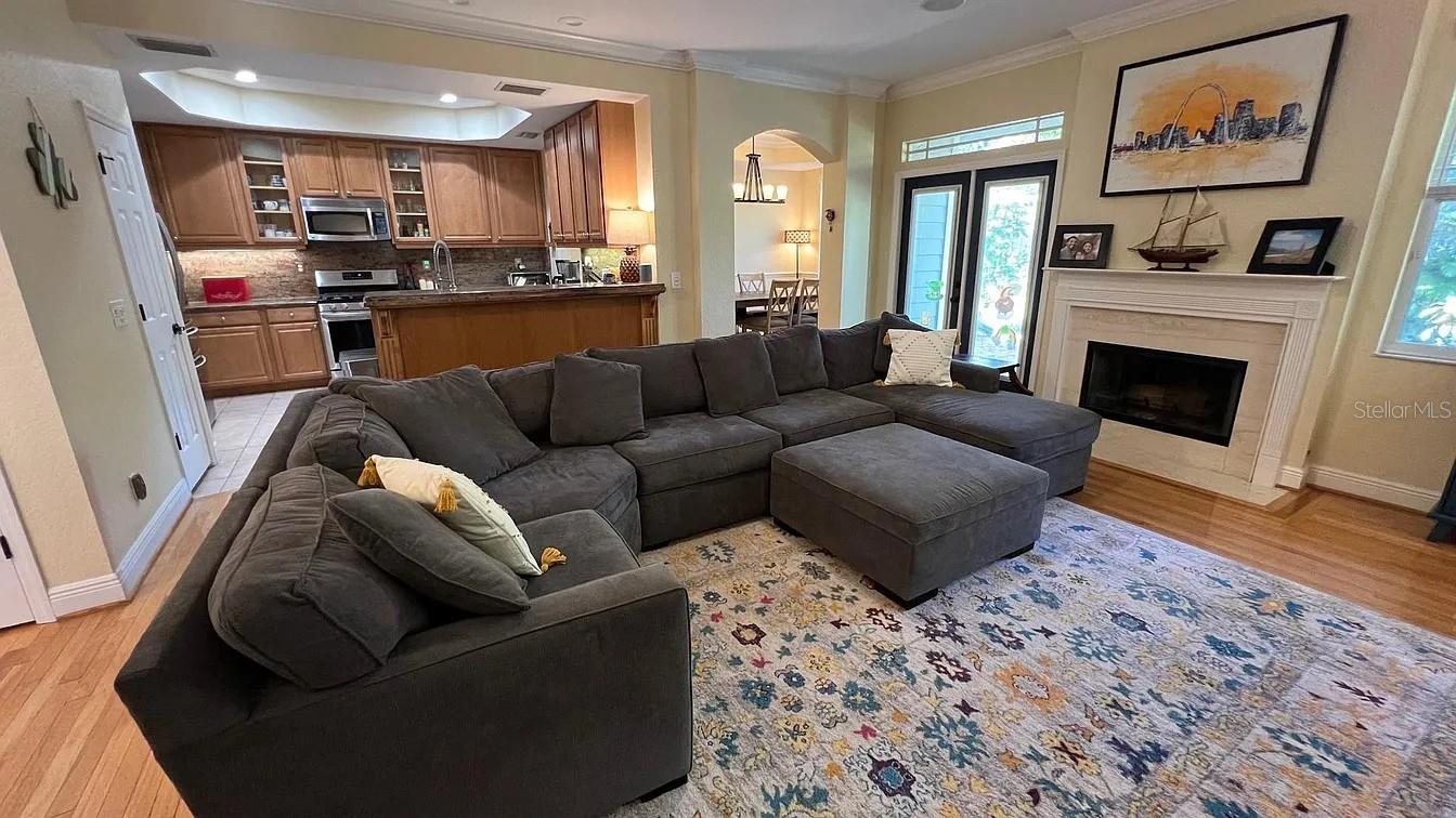 BAYSHORE TRAILS TOWNHOMES - Residential