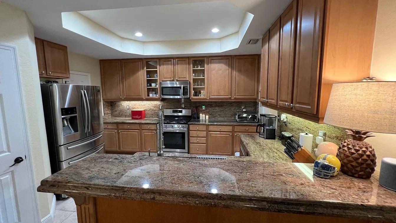 BAYSHORE TRAILS TOWNHOMES - Residential