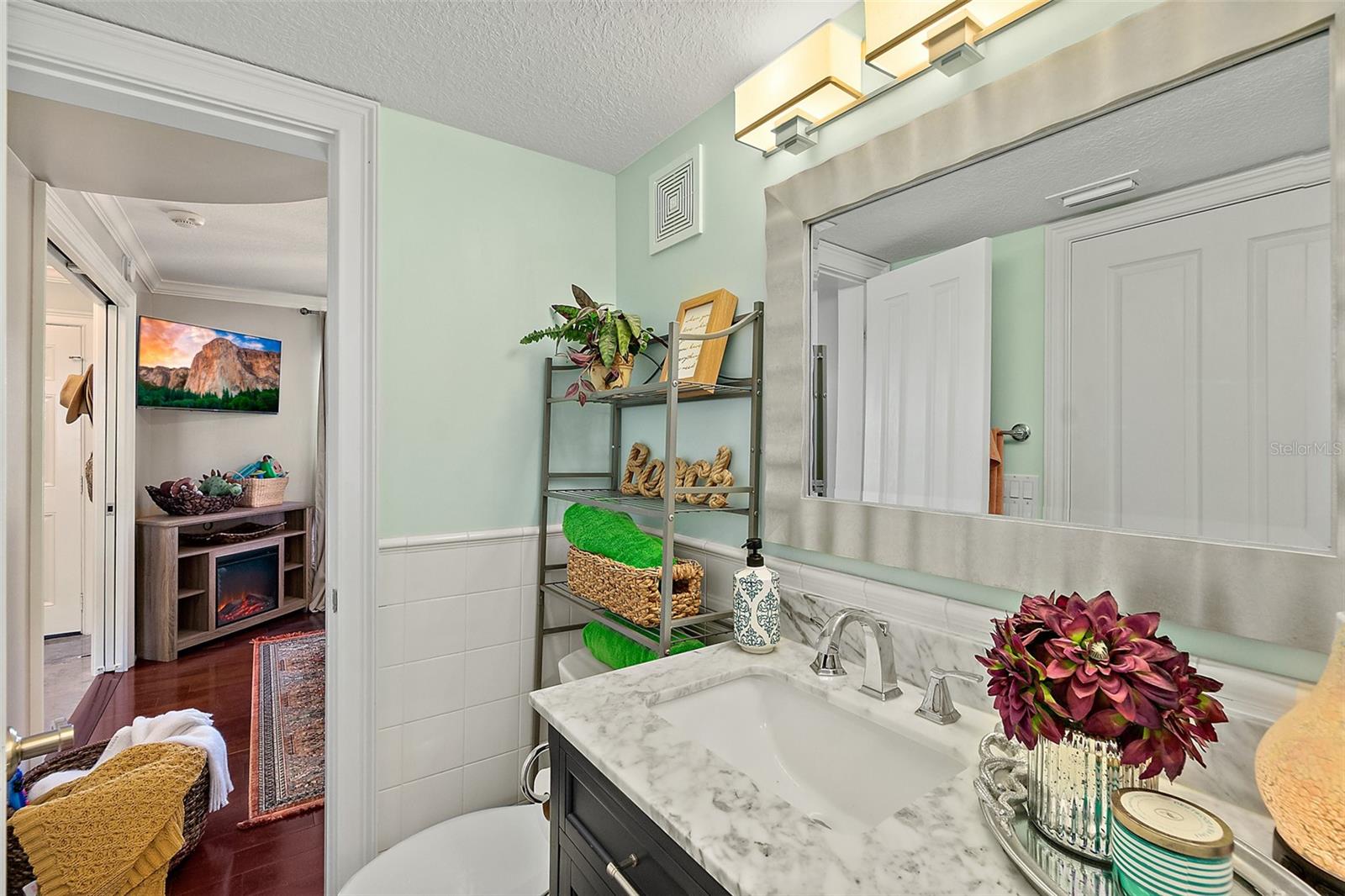 OCEAN AIRE CONDO ORMOND BY SEA - Residential