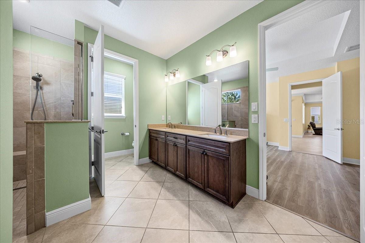 CANDLER HILLS WEST THE SANCTUARY AT STONEBRIDGE - Residential