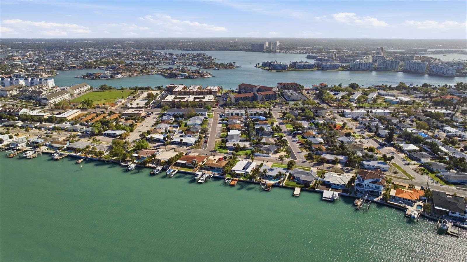 ST PETERSBURG BEACH NORTH UNIT 8 - Residential