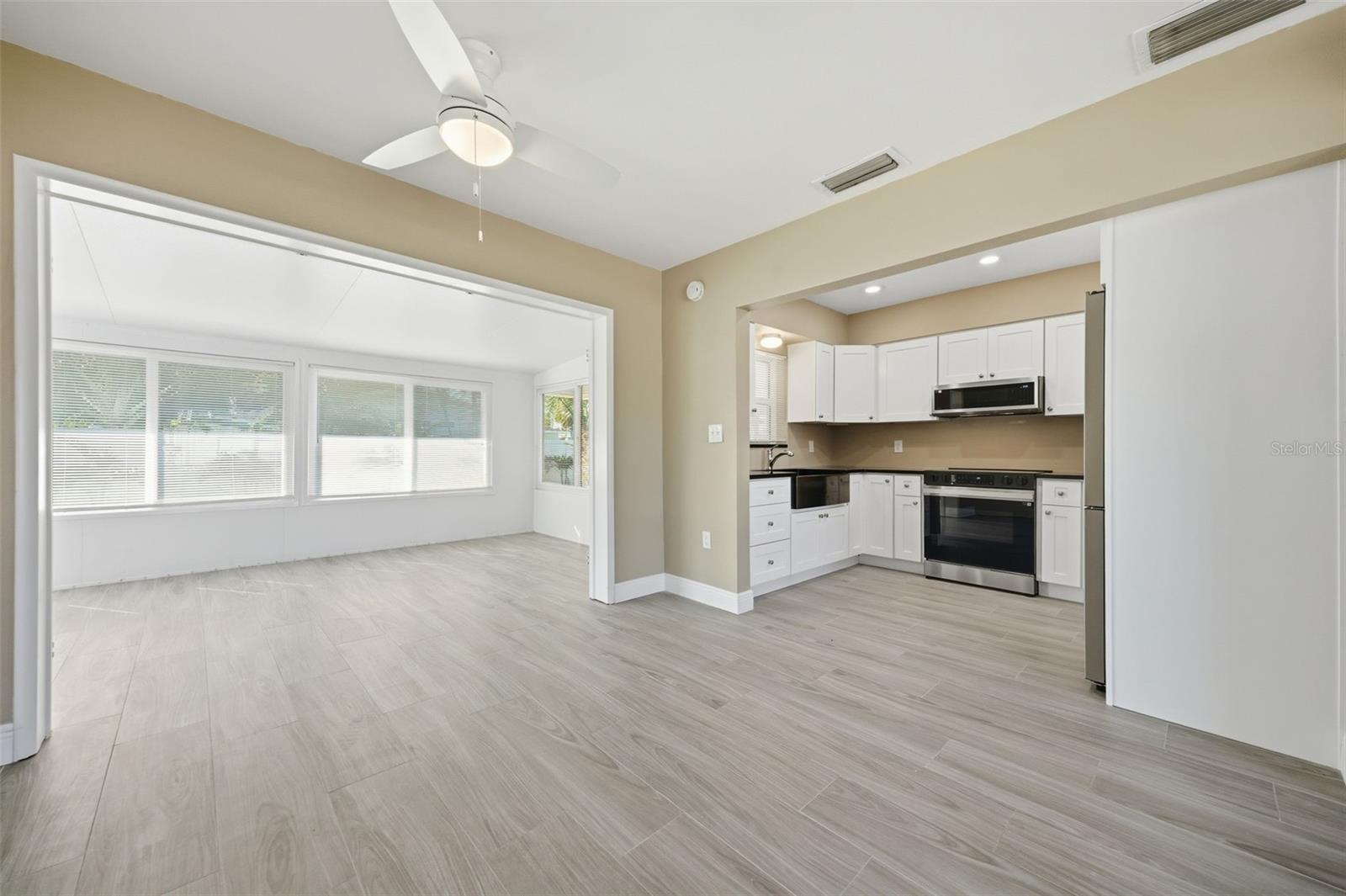 ST PETERSBURG BEACH NORTH UNIT 8 - Residential