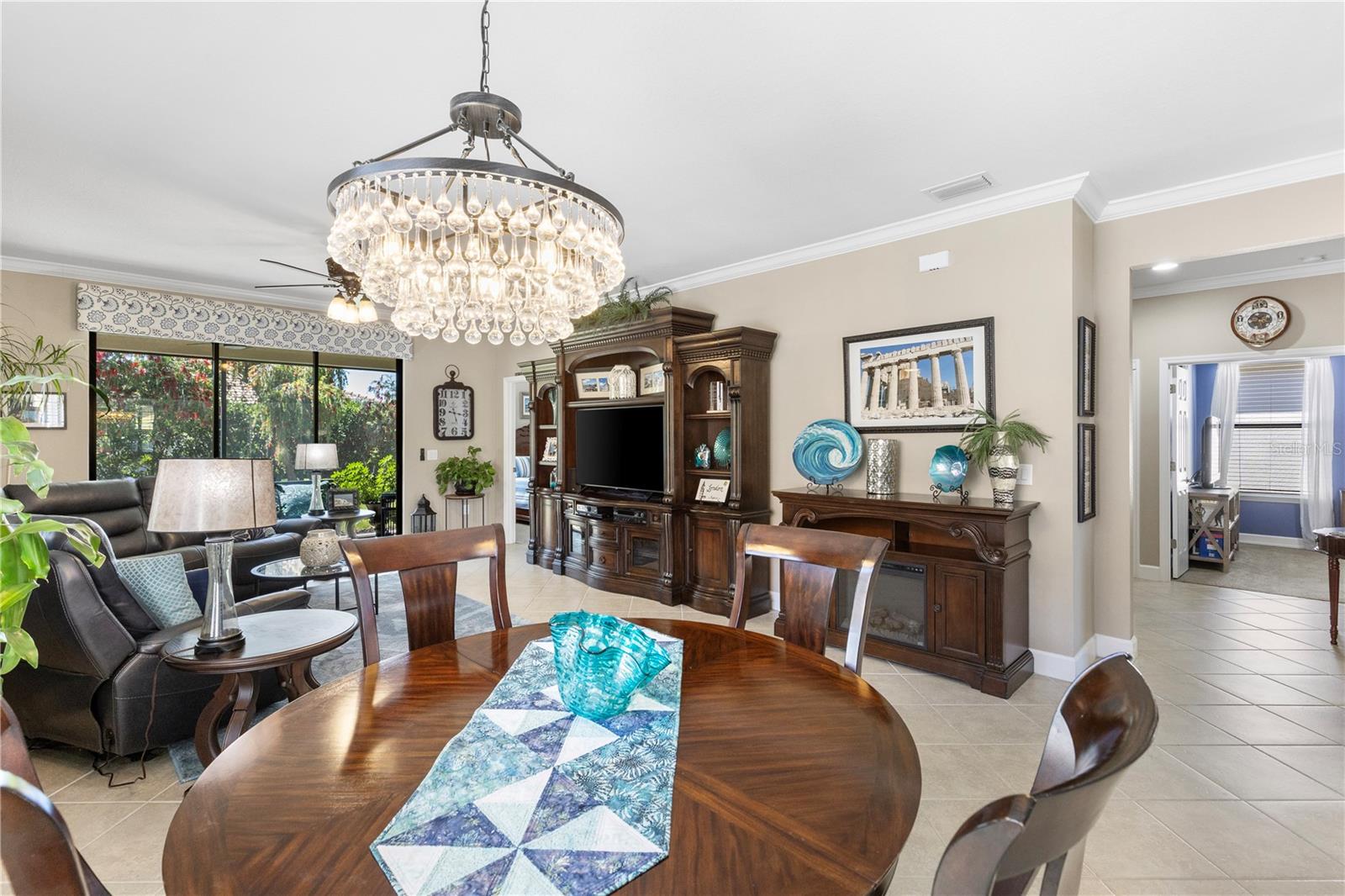 VENETIAN FALLS PH 2 - Residential