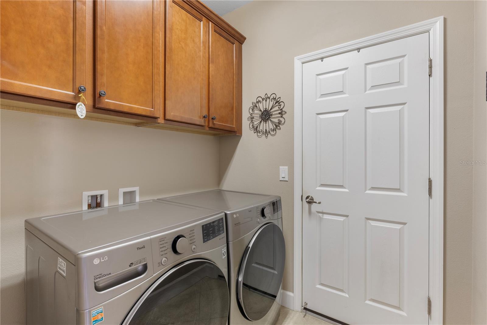 VENETIAN FALLS PH 2 - Residential