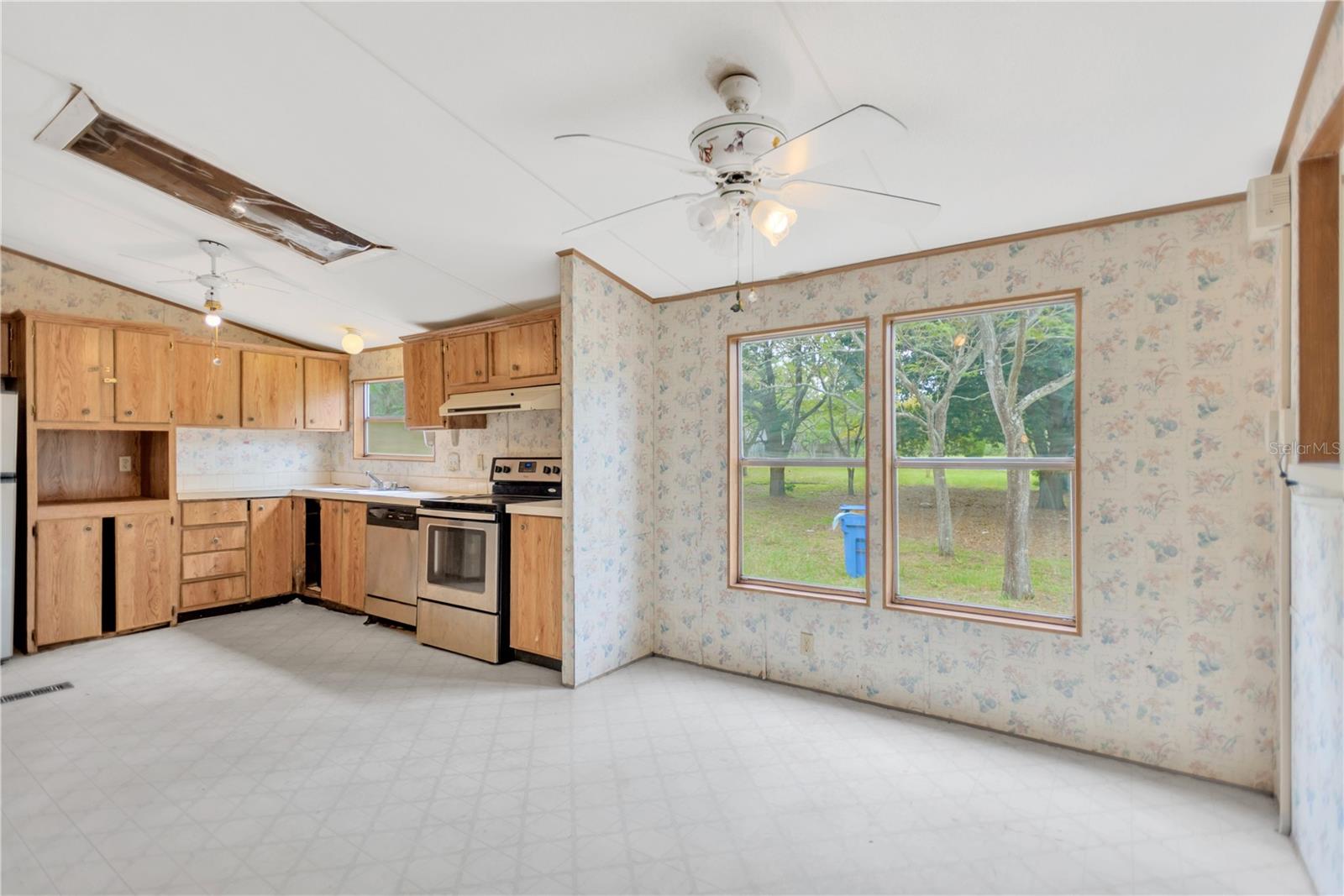 TROPICAL ACRES SOUTH UNIT 3 - Residential