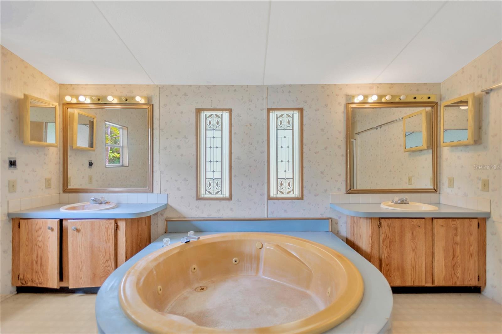 TROPICAL ACRES SOUTH UNIT 3 - Residential