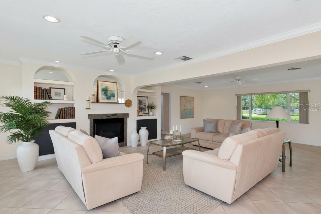 DESOTO ACRES - Residential