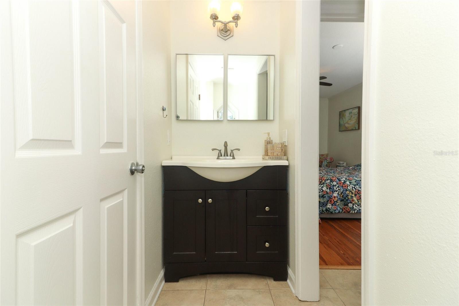 LAKE KNOWLES TERRACE ADD 02 - Residential Lease